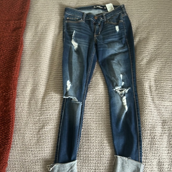 Hollister soft blue Jeans - Picture 1 of 3